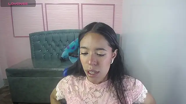 stephania t online show from 3, 3, 2025