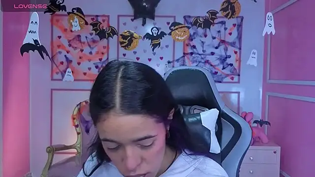 stephania t online show from 30, 10, 2025