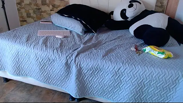 julz 03 online show from 13, 3, 2026