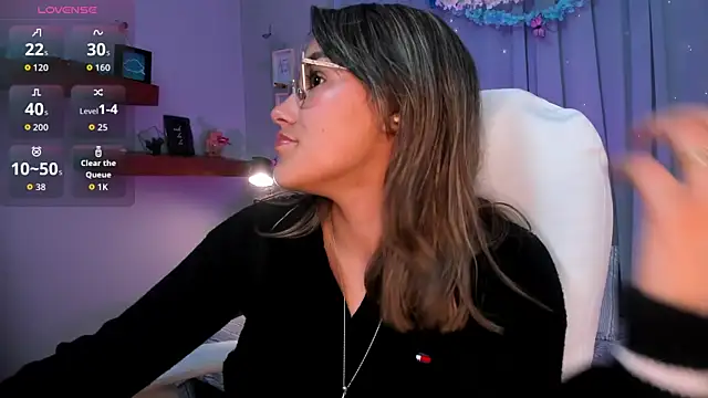  Sophie  miller online show from 18, 5, 2026