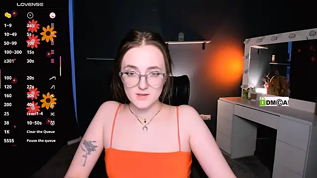 luna berryy online show from 22, 3, 2025