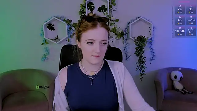Snapshot of luna_berryy chatting on 30, 6, 2026 luna berryy online show from 30, 6, 2026