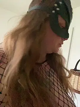 Snapshot of XtentationMG chatting on 21, 3, 2025 XtentationMG online show from 21, 3, 2025