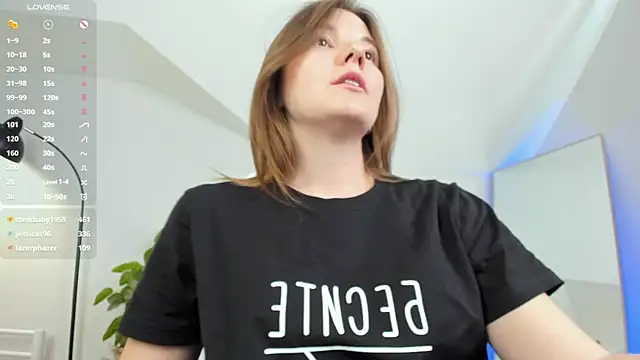 Chloe princesss online show from 11, 3, 2025