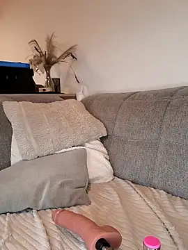 Snapshot of Secret_couple_ chatting on 20, 10, 2025 Secret couple  online show from 20, 10, 2025