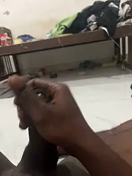 Snapshot of tamil000000 chatting on 9, 1, 2025 tamil000000 online show from 9, 1, 2025