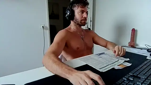 alpha-hunk online show from 12, 3, 2026