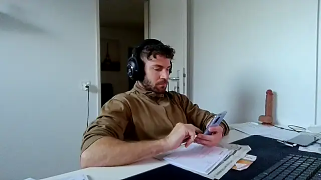 alpha-hunk online show from 13, 3, 2026