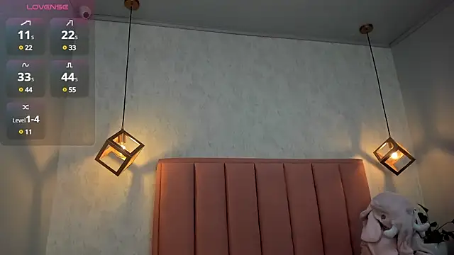 MAYROBERTSS online show from 17, 1, 2025