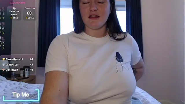 BustyBonnieUK online show from 12, 12, 2024