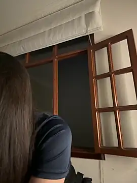 aurora divine online show from 3, 11, 2025