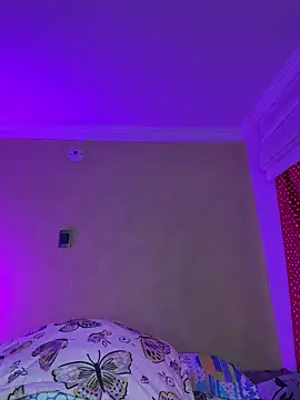 aurora divine online show from 23, 2, 2026