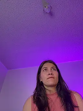 aurora divine online show from 24, 3, 2026