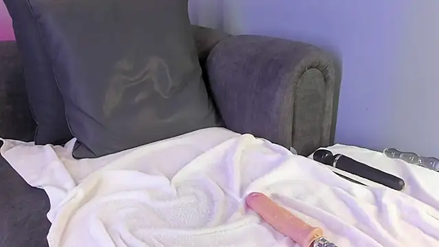 Snapshot of maddy_walker chatting on 31, 12, 2024 maddy walker online show from 31, 12, 2024