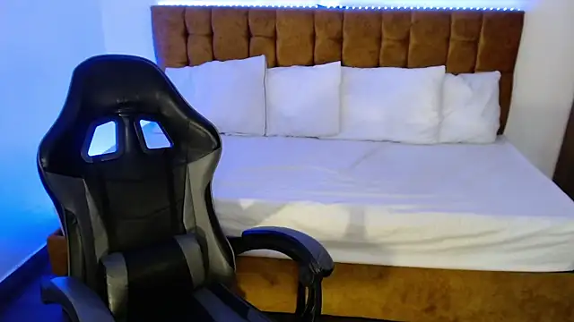 alexiaaross online show from 12, 9, 2025