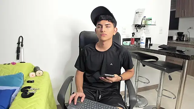 Snapshot of Lyam_ap chatting on 20, 1, 2025 Lyam ap online show from 20, 1, 2025