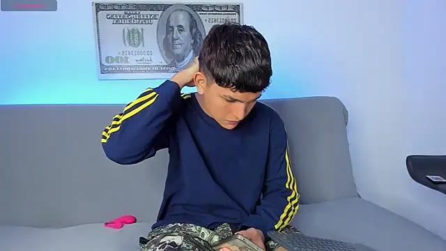 Snapshot of Lyam_ap chatting on 27, 3, 2026 Lyam ap online show from 27, 3, 2026