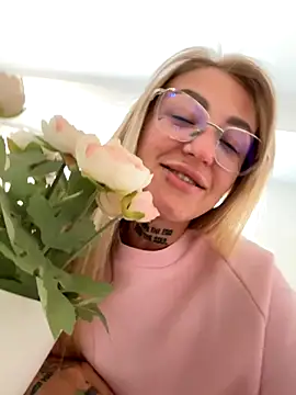 MazeSin online show from 18, 9, 2025