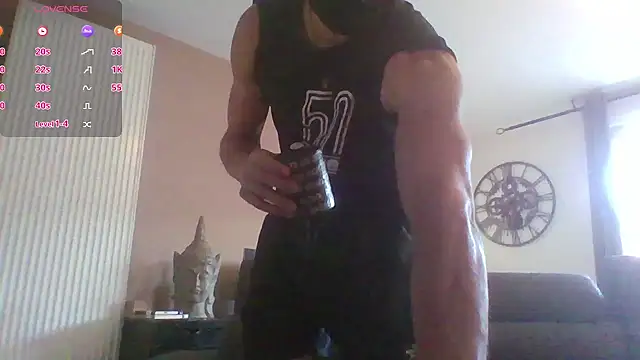 Snapshot of ApollonFit_x69 chatting on 8, 10, 2025 ApollonFit x69 online show from 8, 10, 2025