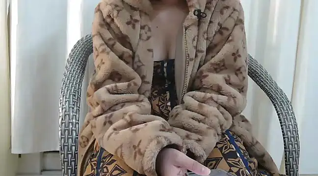 Snapshot of ELSA_NATHALY chatting on 9, 12, 2024 ELSA NATHALY online show from 9, 12, 2024