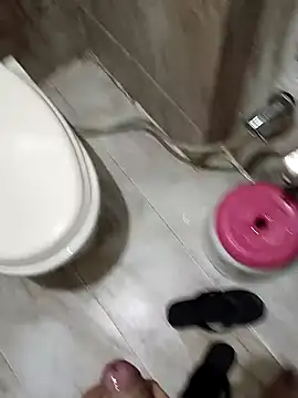 tarun997700 online show from 17, 1, 2025