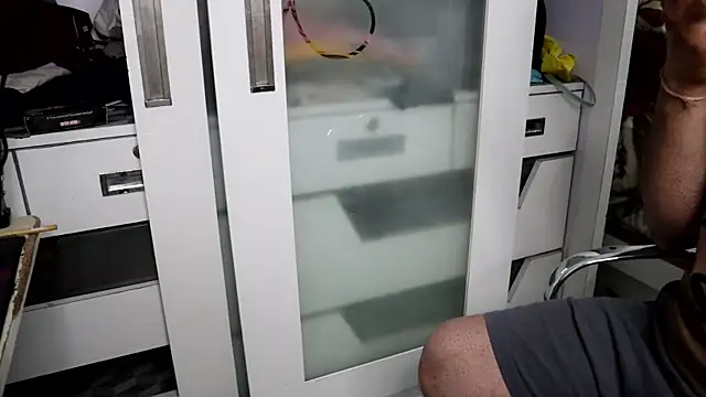 tarun997700 online show from 6, 2, 2025