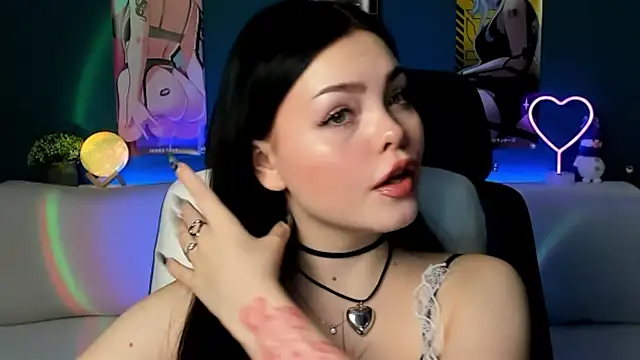 AkiraKatsu online show from 17, 12, 2024