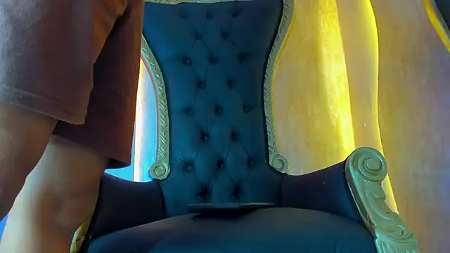 thaddeus king online show from 28, 2, 2025