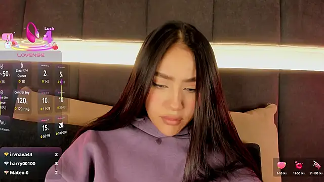 nicolle pierce online show from 26, 9, 2025