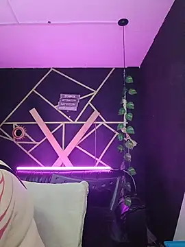 Gelena Black online show from 7, 11, 2025