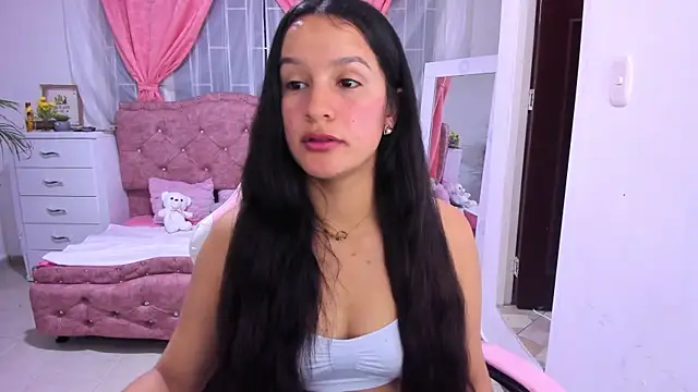 briandah  online show from 13, 10, 2025