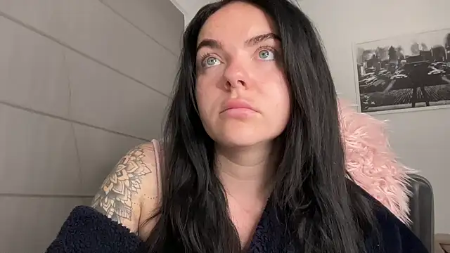 yorkshiregal online show from 3, 12, 2024