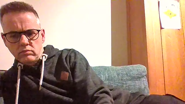 Hectorthyssen1 online show from 16, 12, 2024