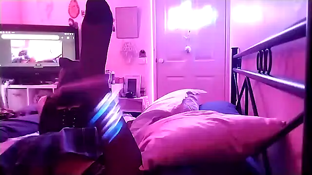 ingrid1982 online show from 3, 2, 2025