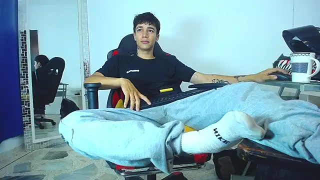 Zacktk7 online show from 10, 1, 2025