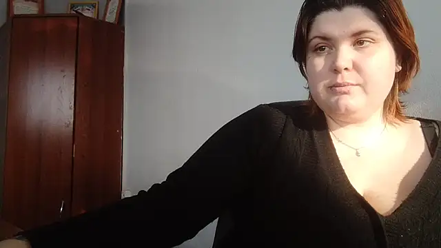 Snapshot of MalloryBartlett chatting on 4, 1, 2025 MalloryBartlett online show from 4, 1, 2025