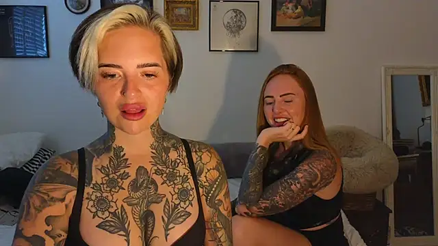 Snapshot of Alexandersonxo chatting on 25, 6, 2026 Alexandersonxo online show from 25, 6, 2026