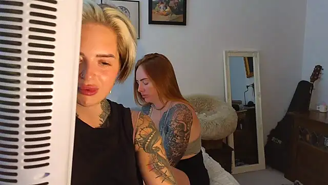 Snapshot of Alexandersonxo chatting on 27, 6, 2026 Alexandersonxo online show from 27, 6, 2026