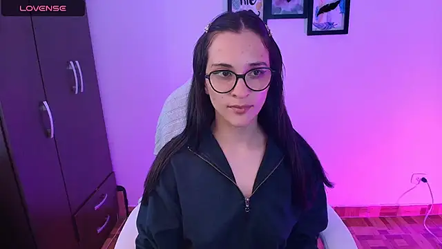 mariaan m  online show from 28, 2, 2025