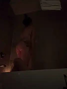 HotMessStilltheBest online show from 18, 1, 2025