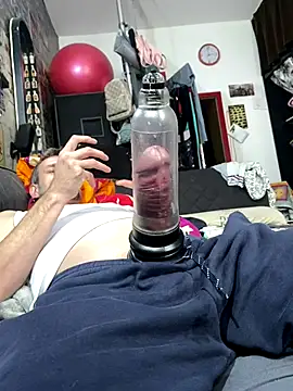 Snapshot of Gilgamesch1704 chatting on 27, 10, 2025 Gilgamesch1704 online show from 27, 10, 2025