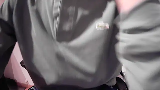 Snapshot of maxdoingthings chatting on 16, 2, 2025 maxdoingthings online show from 16, 2, 2025