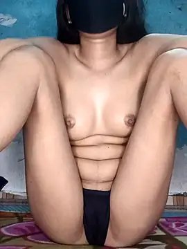 Lunaxx001 online show from 23, 3, 2026