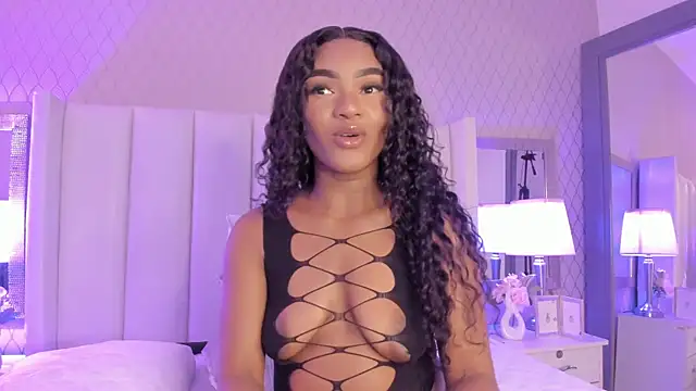 SophiaSmiiths  online show from 14, 7, 2026