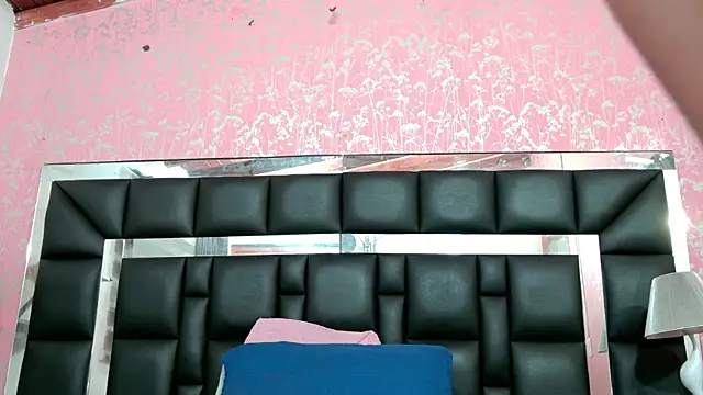 Sofia martiin online show from 18, 10, 2025