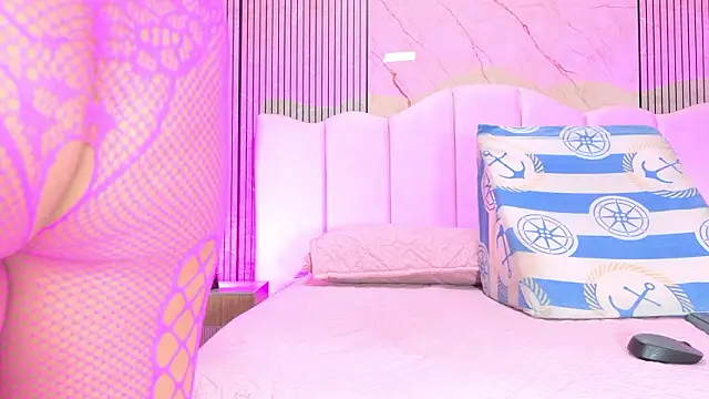 Snapshot of Sofia_martiin chatting on 1, 2, 2026 Sofia martiin online show from 1, 2, 2026