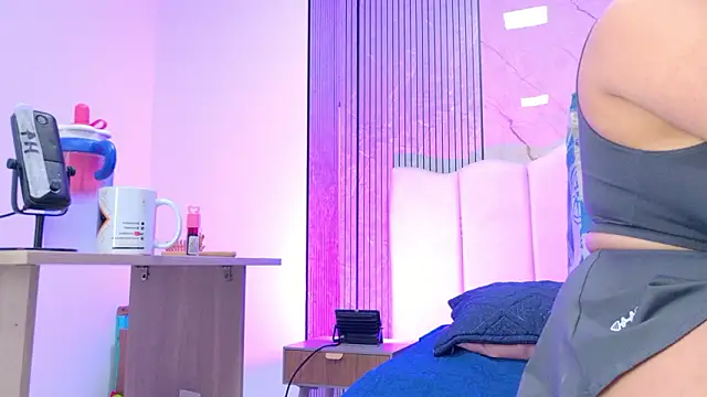 Snapshot of Sofia_martiin chatting on 23, 2, 2026 Sofia martiin online show from 23, 2, 2026