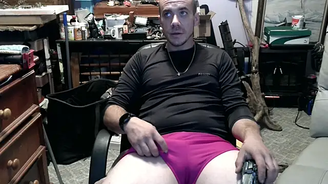 ScubaStevex online show from 17, 11, 2025