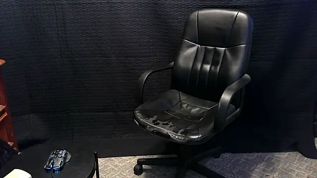 ScubaStevex online show from 26, 11, 2025