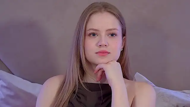 SelinSwarovski online show from 1, 12, 2025